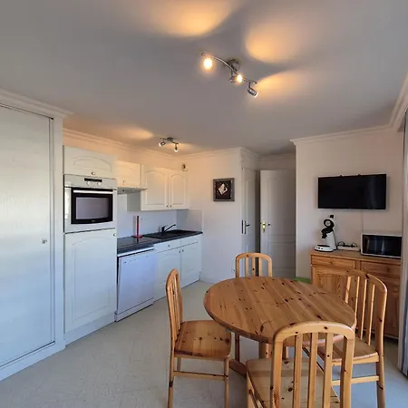 Apartment Cosy, Parking, Animaux Ok - 4 Pers.